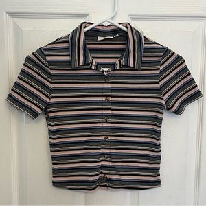 Crop Top, Wowmn’s SO Button up, Size XS EUC